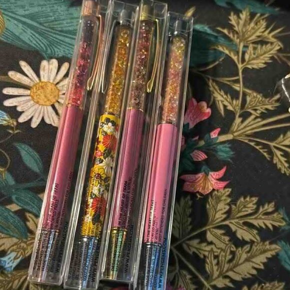 Pengems LOT - 27 pens - never used - different colors, collections - NEW - Picture 11 of 15